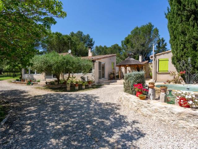 Magnifique Propriété de caractère de 10 500 m2 en Languedoc. 130m² Cabrières