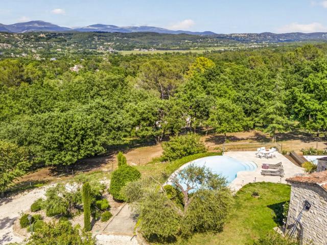 Magnifique propriété en pierre avec vue panoramique et insta. 149m² Fayence