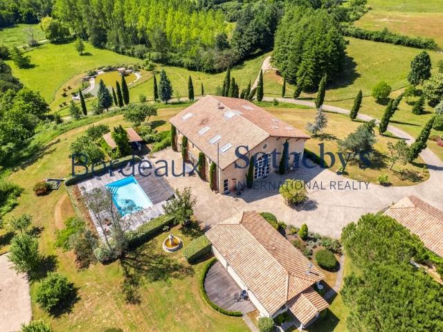 Magnifique Propriété Équestre Sud Gironde Piscine Gara. 550m² Bordeaux