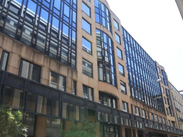 MAGNIFIQUE studio meublé d'env