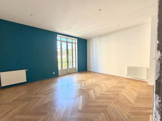 Magnifique T4 bourgeois de 102 m² ? Centre de Saint Étienne ? 3 Chambres