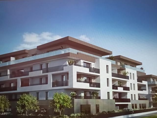 Magnifique T4 de 110 m2 Attique Thonon les Bains Rési