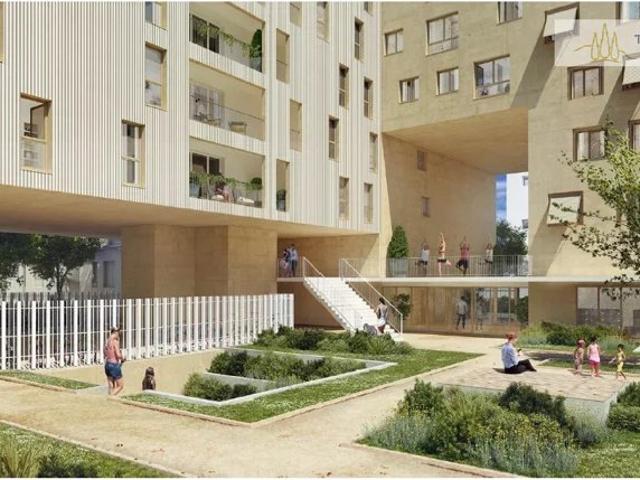 Magnifique T4 dernier étage avec terrasse vue mer Marseille 15 Les Fabriques