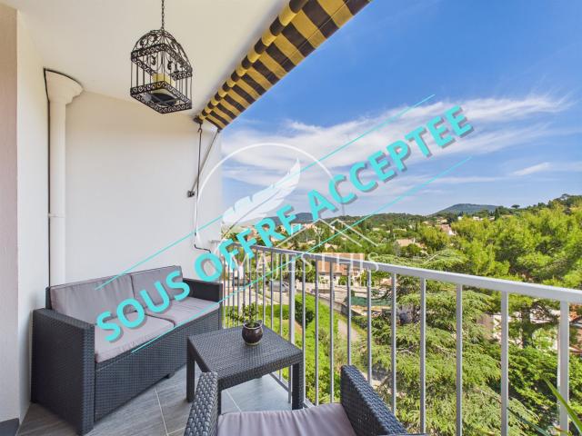 Magnifique T4, 3e/3 ss asc, 2 terrasses, parking privé 78m² Le Pradet