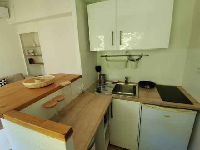 MAGNIFIQUE T2 MEUBLE BD ARISTIDE BRIAND CENTRE VILLE
