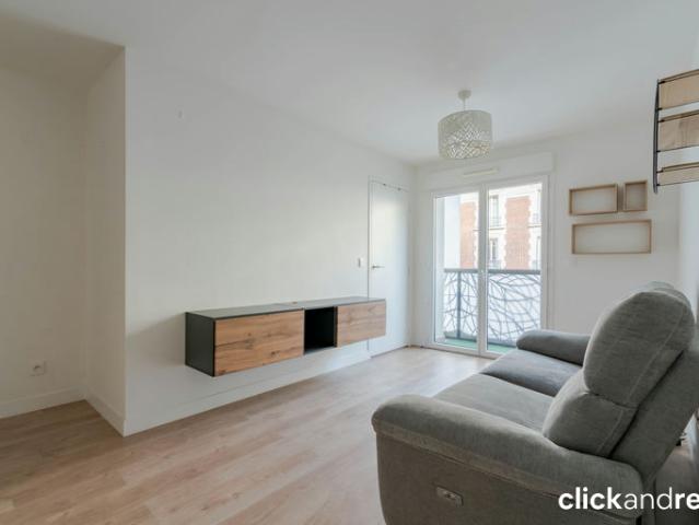 Magnifique T2 en location meublée à Courbevoie