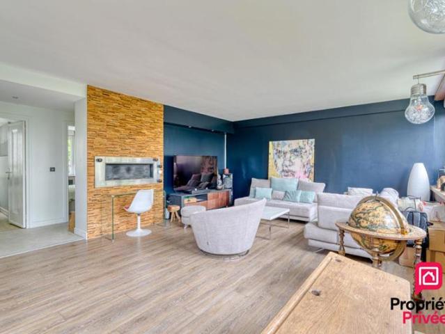 Magnifique T3/T4 de 86 m2 lumineux Calme absolu St Foy les Lyon