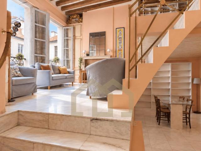 Magnifique Triplex au coeur du 5eme