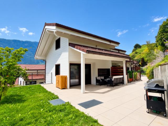MAGNIFIQUE VILLA MITOYENNE 3 PCES ½ DE 110 M2 AU COEUR DES VIGNES À SAILLON