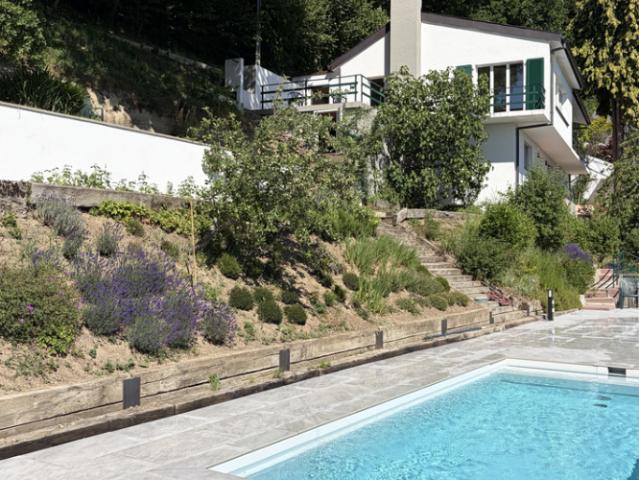 Magnifique villa avec piscine à Épalinges