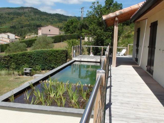 Magnifique villa avec piscine naturelle à vendre à Luc sur A. 126m² Luc sur Aude