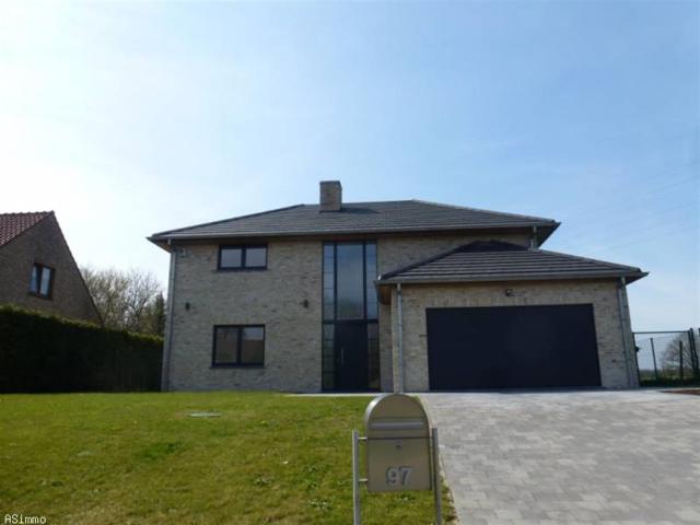 Magnifique villa dans une rue très paisible à 7021 Havré