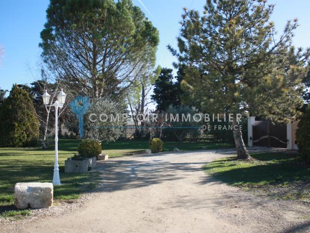 Magnifique villa de caractère en pleine campagne Cadre privilégié et prestations de qualité