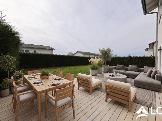 Magnifique villa de 5,5 pièces avec jardin