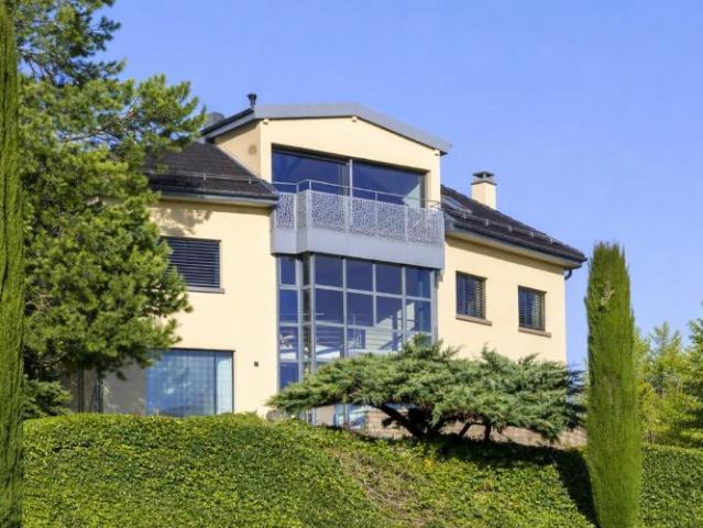 Magnifique villa individuelle à deux pas du lac!