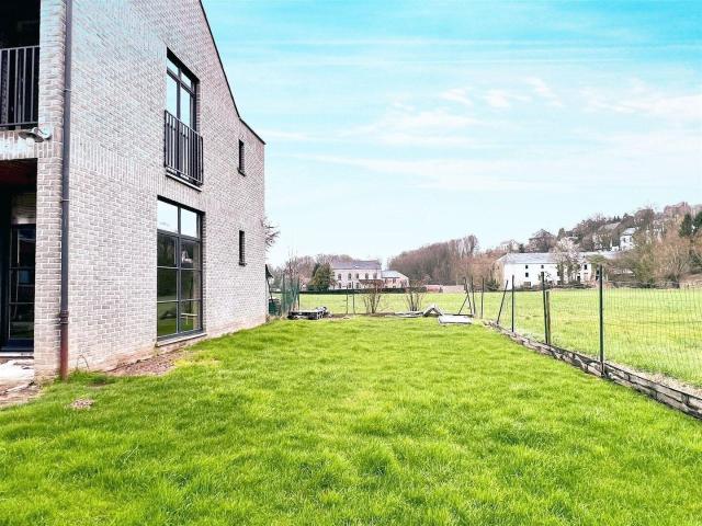 Magnifique villa 3 chambres avec jardin!