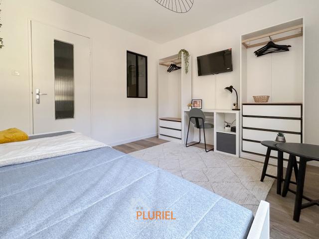 Magnifique 1 pièce 18.3m² meublé sur les Quais à STRASBOURG Magnifique 2 pièces 32.4m² en hyper centre de Strasbourg Magnifique 2 pièces 24.6m² à la Krutenau Magnifique 4 pièces 117m² à OBERHAUSBERGEN Magnifique 1 pièce 29.3m² meublé à l’Orangerie Magnifi
