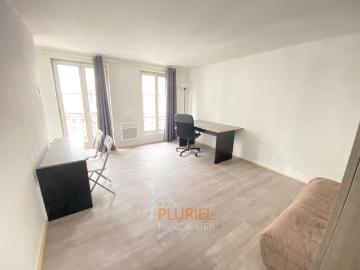 Magnifique 1 pièce 19m² meublé en hyper centre de Strasbourg Magnifique 2 pièces 52.1m² rénové Quartier Petite France/Gare