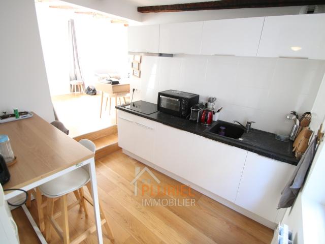 Magnifique 1 pièce 28.5m² Place d’Austerlitz 67000 STRASBOURG Joli 4 pièces 94m² Place Gutenberg à STRASBOURG Magnifique 5 pièces 104.8m² au Contades Magnifique 3 pièces 63m² dans la résidence du PLAZA à STRASBOURG Magnifique 3 pièces 76m² en hyper centre