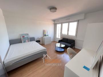 Magnifique 1 pièce 28.6m² meublé Quartier Vosges Magnifique 1 pièces 48.4m² Quartier Vosges à STRASBOURG Magnifique 2/3 pièces 45.8m² meublé à la Krutenau Joli 2 pièces 42.5m² Quartier Vosges/Halles à STRASBOURG Joli 4 pièces 110m² Place Brant à STRASBOUR