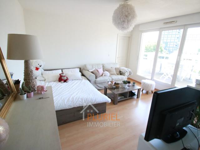 Magnifique 1 pièce 33m² à NEUDORF RIVETOILE Joli 3 4 pièces meublé à Obernai Magnifique 1 pièces 48.4m² Quartier Vosges à STRASBOURG Magnifique 2/3 pièces 45.8m² meublé à la Krutenau Magnifique 2 pièces 42.3m² en hyper centre de Strasbourg
