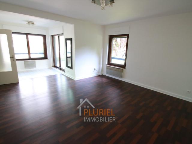 Magnifique 1 pièce 34.6m² à l’Orangerie Magnifique 1 pièce 33m² à NEUDORF RIVETOILE Joli 4 pièces 110m² au Contades à STRASBOURG Magnifique 1 pièce 22.3m² à la Krutenau Joli 2 pièces 33m² sur les Quais à STRASBOURG Magnifique 1 pièce 20.6m² Quartier Saint
