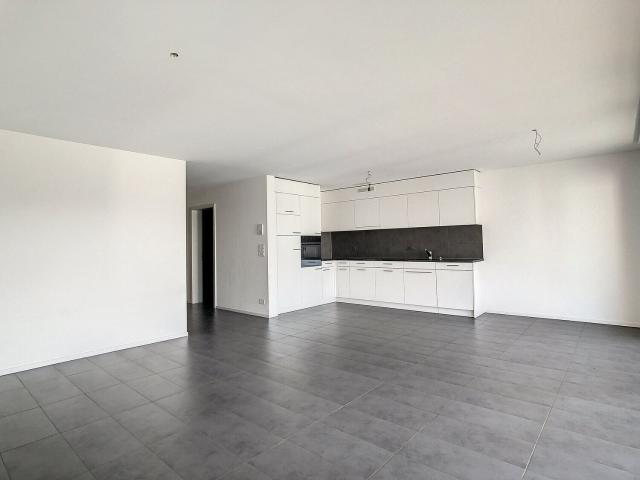 MAGNIFIQUE 2,5 pièces / SEHR SCHÖNE 2.5 Zimmer Wohnung