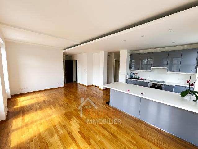 Magnifique 3 pièces 58.5m² Place Gutenberg à STRASBOURG Magnifique 2 pièces 28m² Place Gutenberg Magnifique 5 pièces 150m² meublé à l’Orangerie Joli 2 pièces 41.6m² à OBERNAI Magnifique 1 pièce 18.3m² meublé sur les Quais à STRASBOURG
