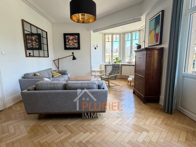 Magnifique 4 pièces 105m² meublé Quai Mullenheim Exceptionnel 3 pièces 60.7m² à BISCHHEIM