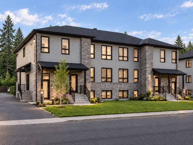 Magnifique 5 1/2 Lumineux Style Condo