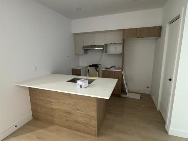 Magnifiques logements neufs à louer au centre ville de Trois Rivières