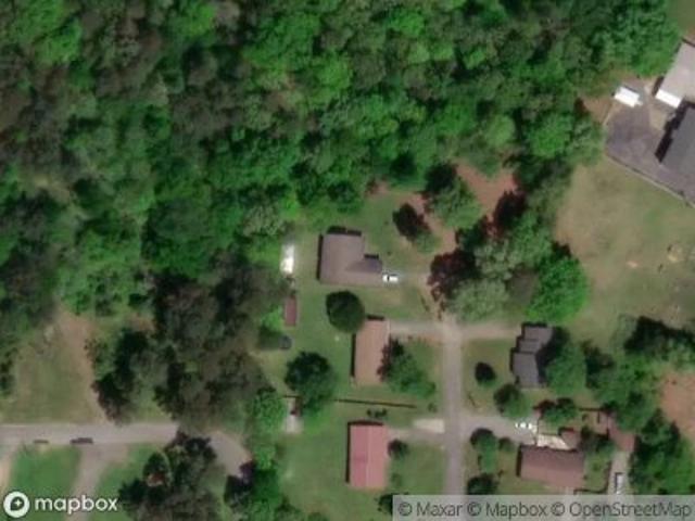 Magnolia Ln NW