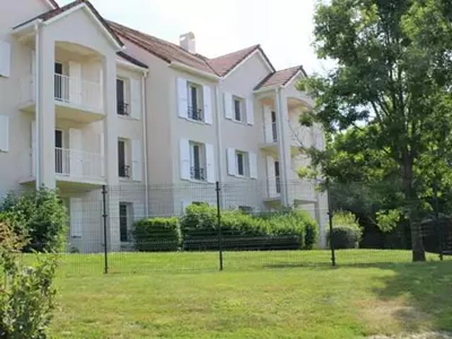 Magny le Hongre 77700 Achat / Vente appartement 1 pièce t1 piscine parking