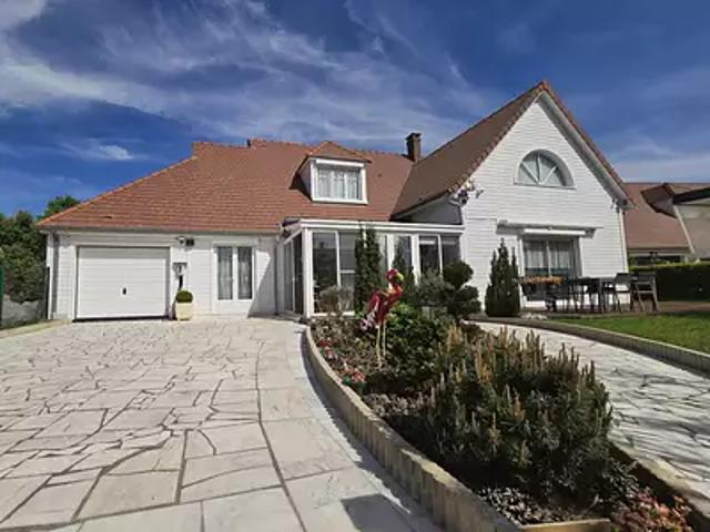 Magny le Hongre 77700 Achat / Vente maison 7 pièces t7