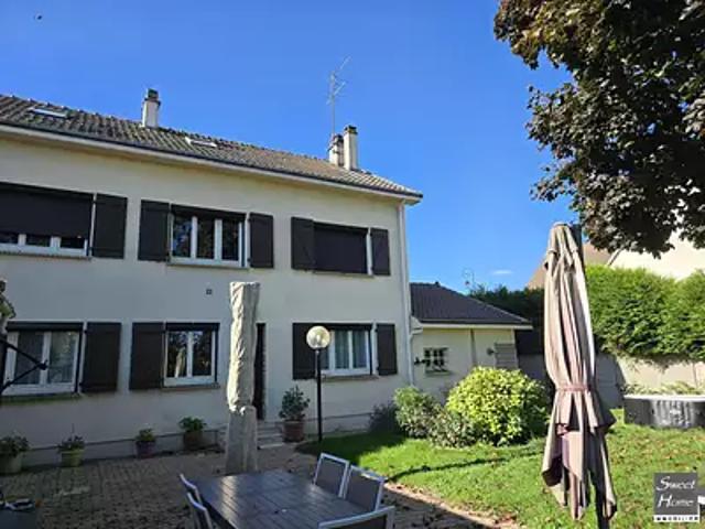 Magny les Hameaux 78114 Achat / Vente maison 9 pièces t9 parking
