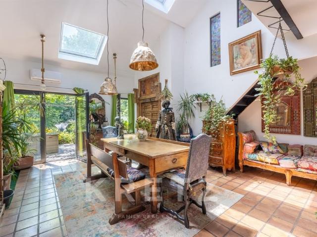 Magny les Hameaux – Domaine de 1,6 hectare au cœur de la for. 315m² Magny les Hameaux