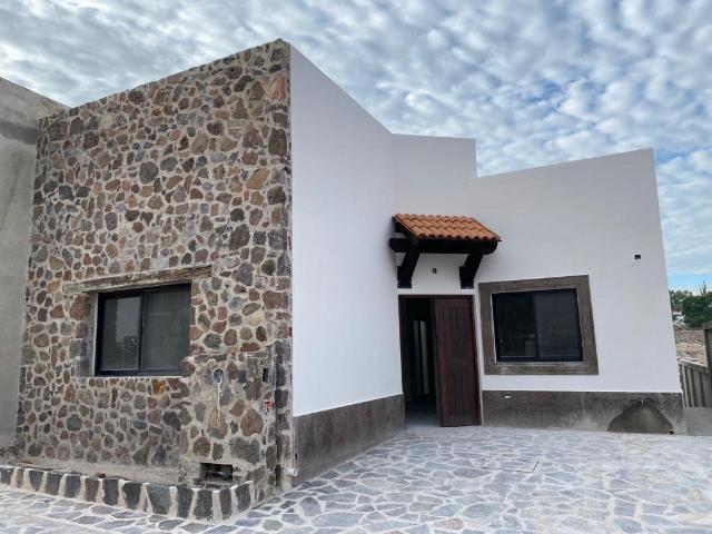Magos House