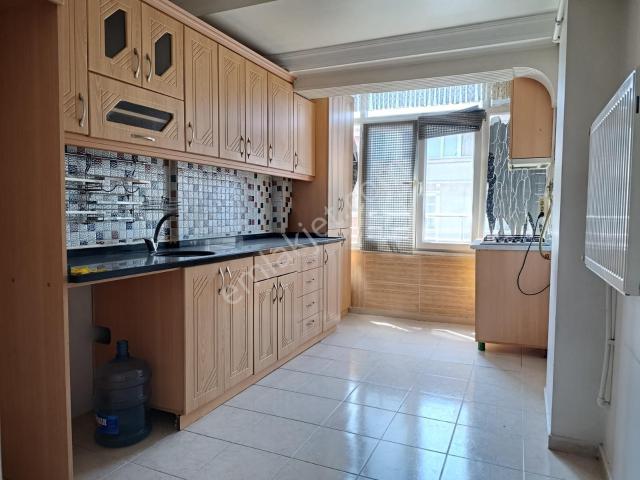 Mahir Emlak' Tan Kaplıca Sokakta 2+1 Arakat Kiralık Daire