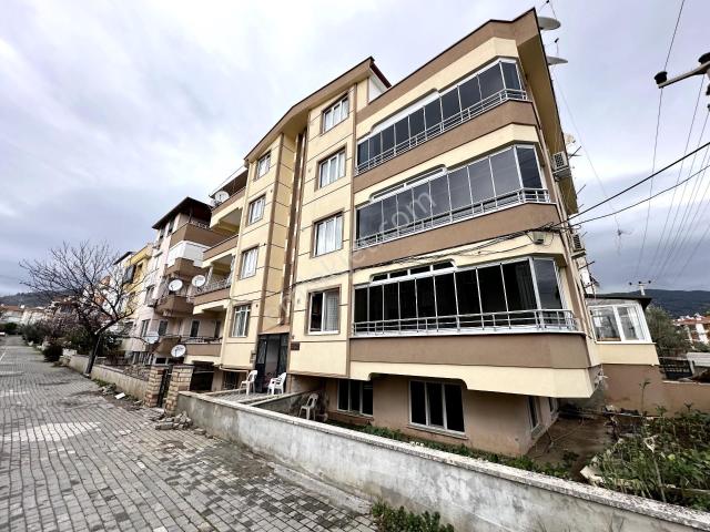 Mahmut İşler'den Altınoluk Merkezde Satılık 1+1 Daire