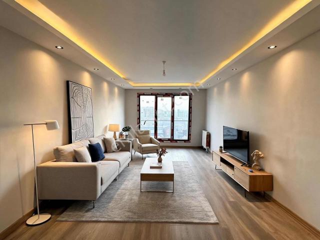 Mahmutbey Güneşli / Temiz 2+1 96 M² Fırsat Daire / Revan Park
