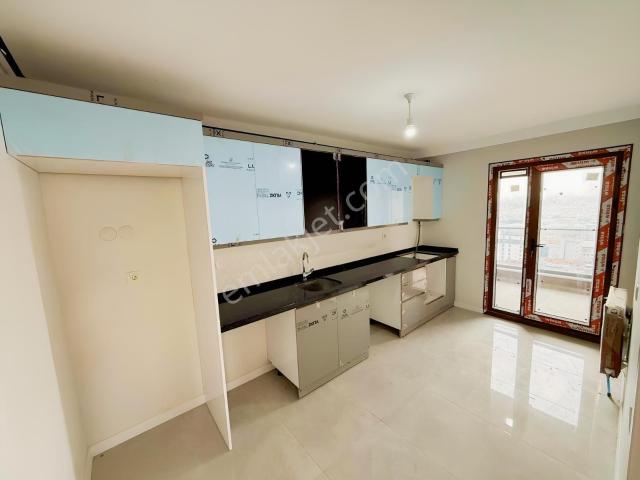 Mahmutbey Güneşli / Sıfır 2+1 103 M² Şık Ferah / Revan Park