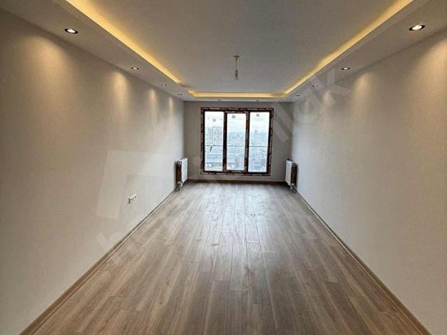 MAHMUTBEY GÜNEŞLİ SIFIR 2+1 96 m FIRSAT DAİRE REVAN PARK