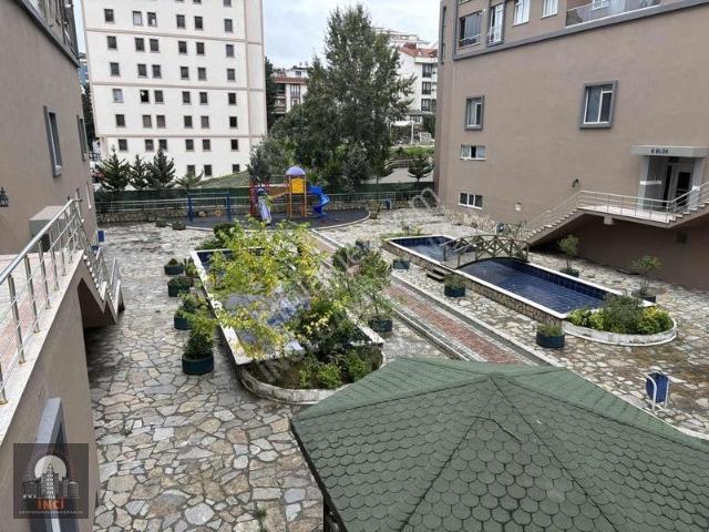 Mahmutbey Metro İstasyonunun Hemen Yanı Başında Site Daire