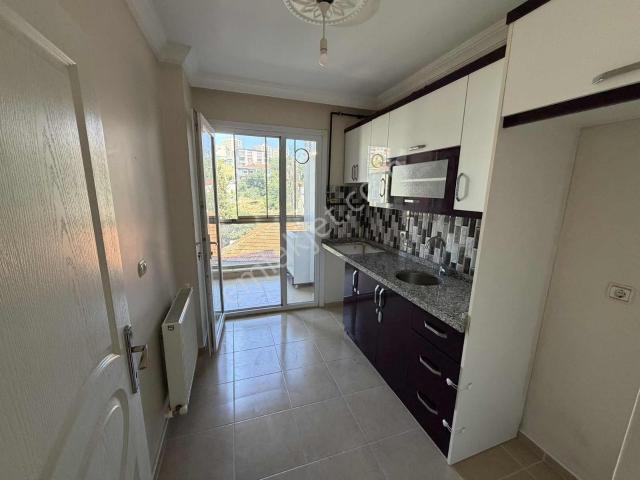 Mahmutbey Site İçi / 2+1 90 M² / Yıllık Kira Peşin / Ferah Daire
