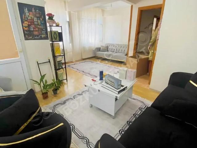 Mahmutbey Ve Mecidyeköy Metrosuna Yakın 1+1 65 M 3 Kat