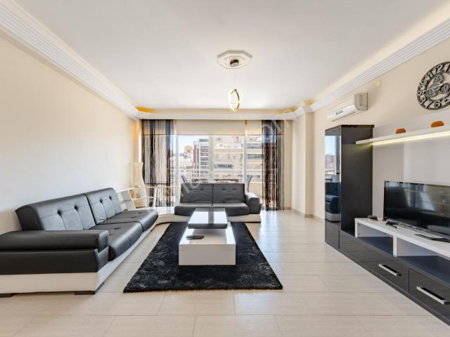 Mahmutlar 2+1 110m² Denize 650m Havuzlusite İçerisinde