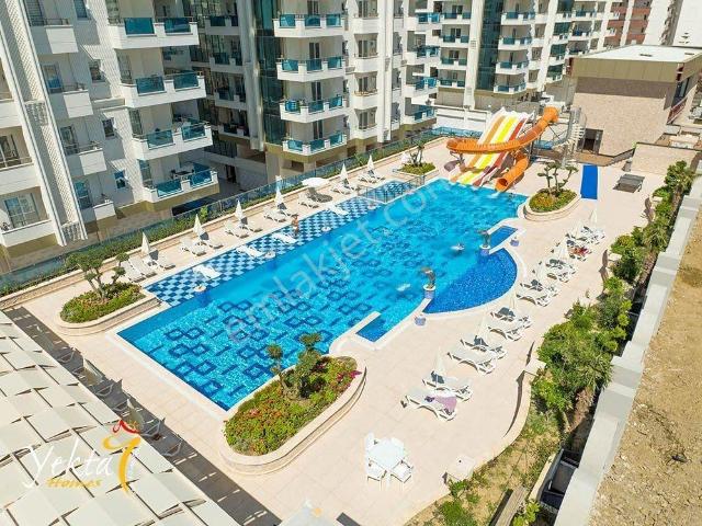 Mahmutlar’da Full Sosyal Alanlı, Yerden Isıtmalı Geniş 2+1 Daire