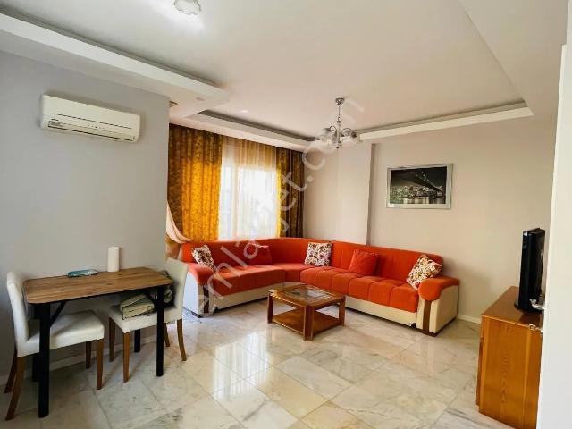 Mahmutlar Mah. Üçgen Park Civarı – 1+1 Eşyalı Kiralık Daire