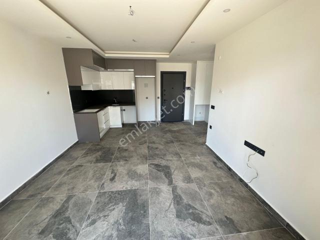 Mahmutlar Mahallesi Casa Del Sol Rezidans'ta 1+1 Boş Kiralık Daire