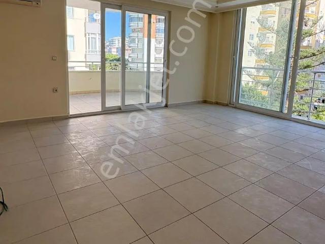Mahmutlar Mahallesi Eren Rezidans – 2+1 Eşyasız Kiralık Daire